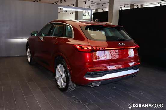 AUDI-Q5-2025