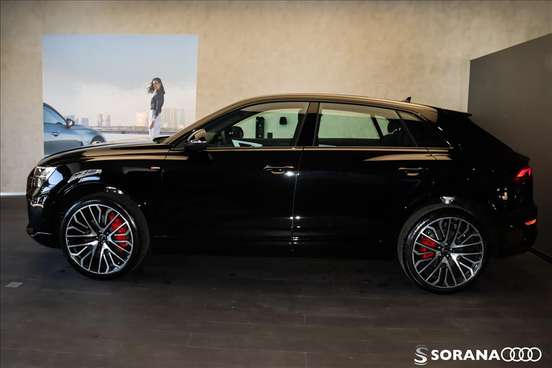 AUDI-Q8-2025