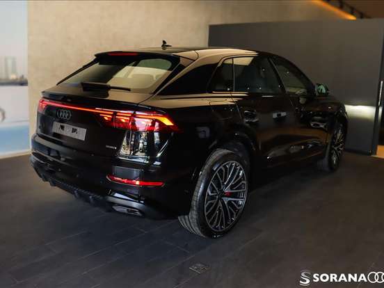 AUDI-Q8-3.0 TFSI GASOLINA PERFORMANCE BLACK QUATTRO TIPTRONIC AUDI-Q8-2025