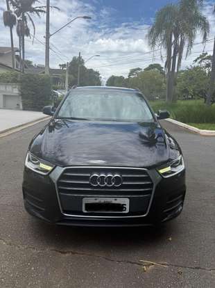 AUDI-Q3-2015