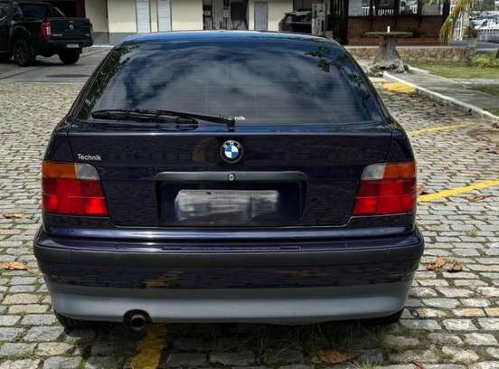 BMW-318i-1995