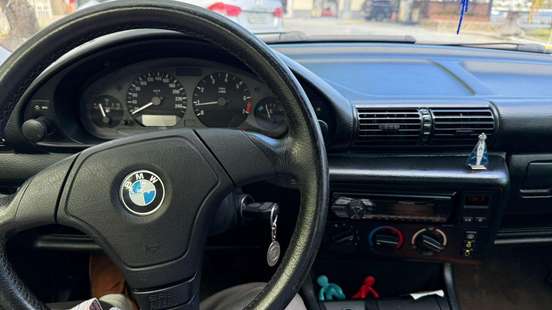 BMW-318i-1.8 COMPACT 16V GASOLINA 2P MANUAL BMW-318i-1995