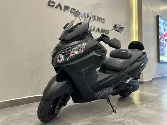 DAFRA MAXSYM 400i 