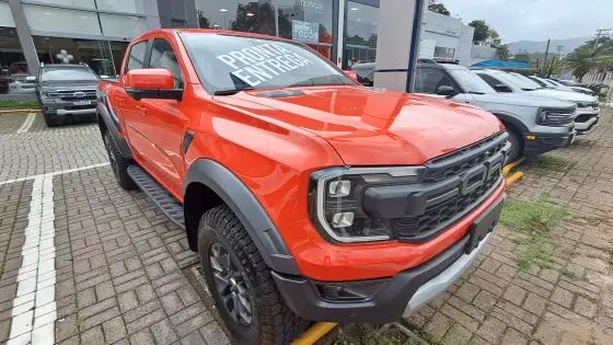 FORD RANGER 3.0 V6 TURBO GASOLINA RAPTOR 4X4 AUTOMÁTICO
