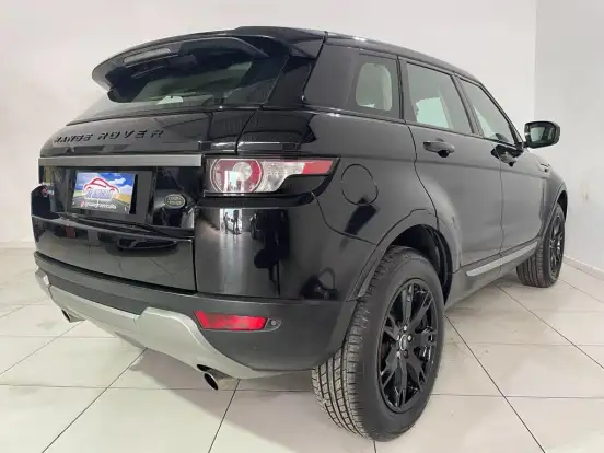 LAND ROVER-RANGE ROVER EVOQUE-2.0 PURE 4WD 16V GASOLINA 4P AUTOMÁTICO LAND ROVER-RANGE ROVER EVOQUE-2013