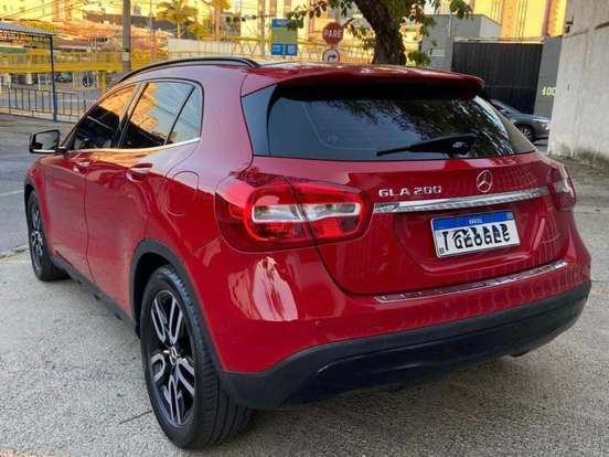 MERCEDES-BENZ-GLA 200-1.6 CGI VISION 16V TURBO GASOLINA 4P AUTOMÁTICO MERCEDES-BENZ-GLA 200-2015