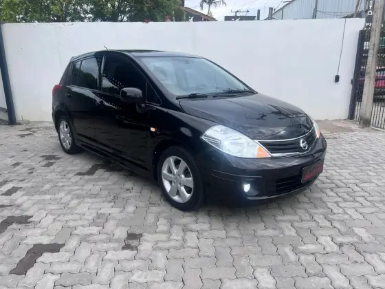 NISSAN TIIDA 1.8 SL 16V FLEX 4P AUTOMÁTICO