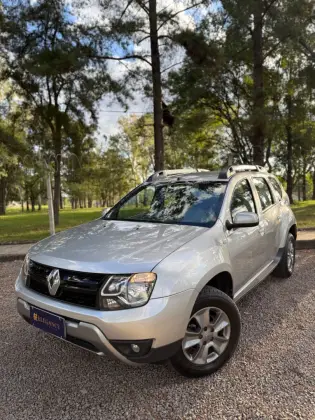 RENAULT DUSTER 2.0 16V HI-FLEX DYNAMIQUE AUTOMÁTICO