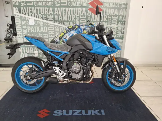 SUZUKI GSX-8S 