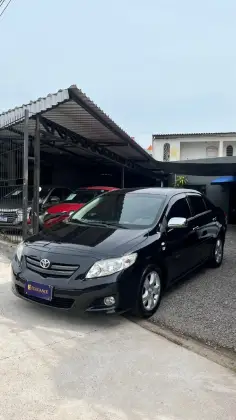 TOYOTA COROLLA 1.8 GLI 16V FLEX 4P AUTOMÁTICO TOYOTA COROLLA 1.8 GLI 16V FLEX 4P AUTOMÁTICO