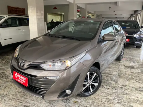 TOYOTA YARIS 1.5 16V FLEX XLS CONNECT MULTIDRIVE TOYOTA YARIS 1.5 16V FLEX XLS CONNECT MULTIDRIVE