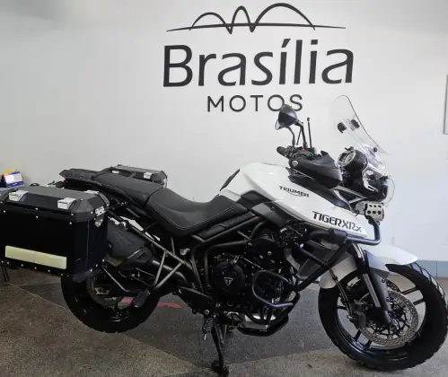 TRIUMPH TIGER 800 XRX TRIUMPH TIGER 800 XRX
