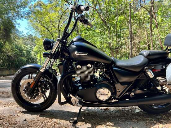 TRIUMPH-THUNDERBIRD STORM TRIUMPH-THUNDERBIRD STORM-2013