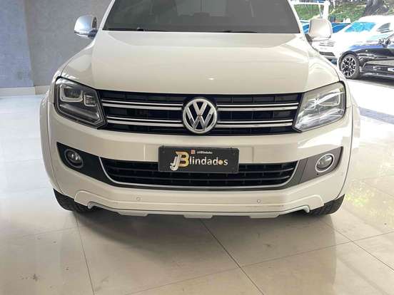 VOLKSWAGEN-AMAROK-2.0 HIGHLINE 4X4 CD 16V TURBO INTERCOOLER DIESEL 4P AUTOMÁTICO VOLKSWAGEN-AMAROK-2016