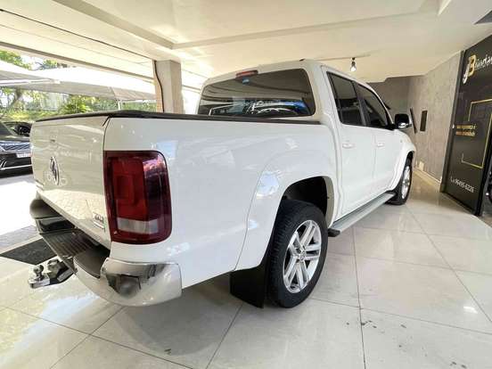 VOLKSWAGEN-AMAROK-2.0 HIGHLINE 4X4 CD 16V TURBO INTERCOOLER DIESEL 4P AUTOMÁTICO VOLKSWAGEN-AMAROK-2016