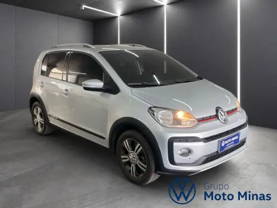 VOLKSWAGEN CROSS UP 1.0 TSI 12V FLEX 4P MANUAL