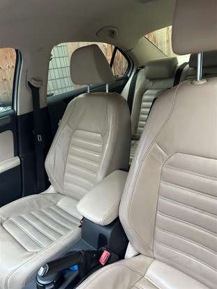 VOLKSWAGEN-JETTA-2014