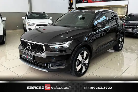VOLVO XC40 2.0 T4 GASOLINA MOMENTUM GEARTRONIC