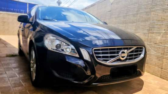 VOLVO-S60-2.0 T5 DYNAMIC GASOLINA 4P AUTOMÁTICO VOLVO-S60-2011