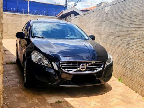 VOLVO-S60-2.0 T5 DYNAMIC GASOLINA 4P AUTOMÁTICO VOLVO-S60-2011