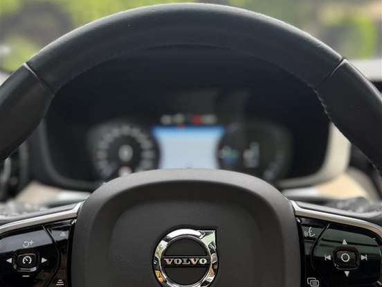 VOLVO-XC60-2.0 T8 HYBRID INSCRIPTION AWD GEARTRONIC VOLVO-XC60-2020