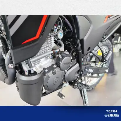 YAMAHA-XTZ 250 LANDER CONNECTED-2025