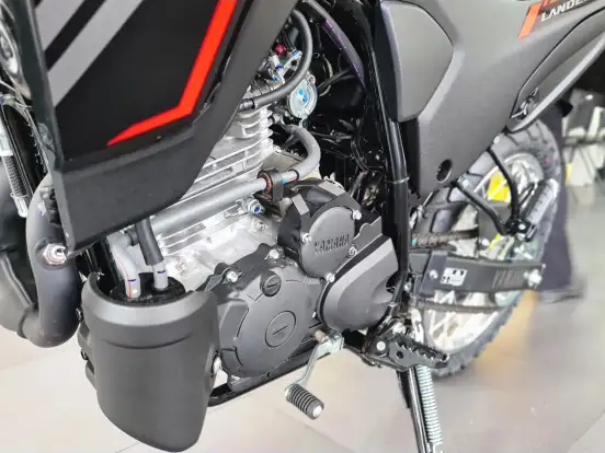 YAMAHA-XTZ 250 LANDER CONNECTED YAMAHA-XTZ 250 LANDER CONNECTED-2025