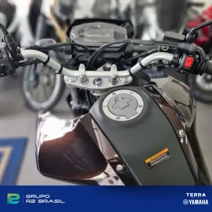 YAMAHA-XTZ 250 LANDER CONNECTED-2025