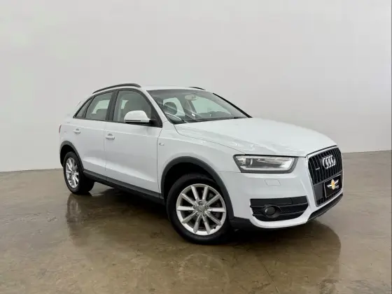 AUDI Q3 2.0 TFSI ATTRACTION QUATTRO 4P GASOLINA S TRONIC