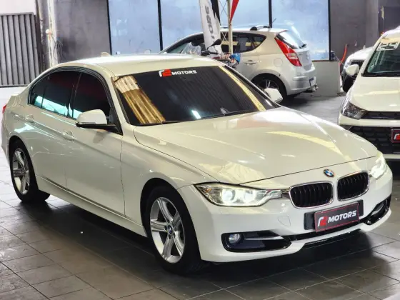 BMW 320i 2.0 16V TURBO ACTIVE FLEX 4P AUTOMÁTICO