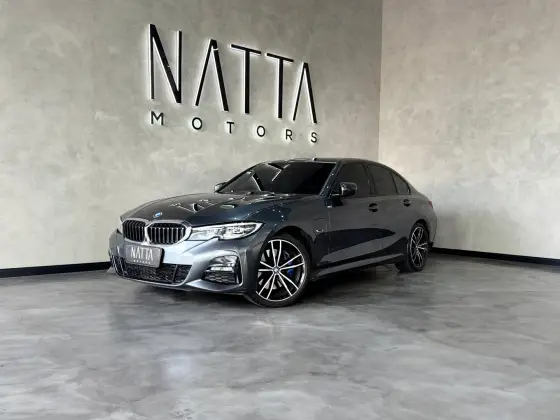 BMW 330e 2.0 16V TURBO HÍBRIDO M SPORT AUTOMÁTICO BMW 330e 2.0 16V TURBO HÍBRIDO M SPORT AUTOMÁTICO
