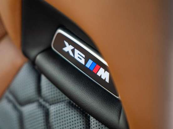 BMW-X6-4.4 V8 BITURBO GASOLINA M COMPETITION AUTOMÁTICO BMW-X6-2024