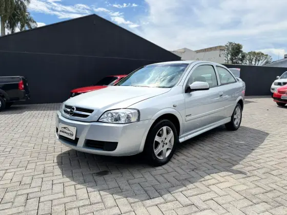 CHEVROLET ASTRA 2.0 MPFI ADVANTAGE 8V FLEX 2P MANUAL CHEVROLET ASTRA 2.0 MPFI ADVANTAGE 8V FLEX 2P MANUAL