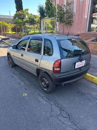 CHEVROLET-CORSA-1996