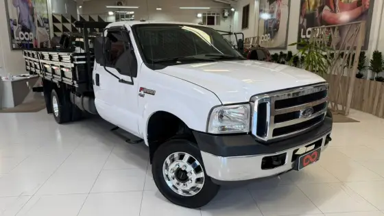 FORD F-4000 2.8 ISF DIESEL 4X4 MANUAL FORD F-4000 2.8 ISF DIESEL 4X4 MANUAL