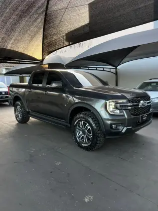 FORD RANGER 3.0 V6 TURBO DIESEL CD XLT 4X4 AUTOMÁTICO