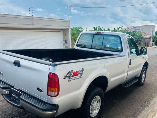 FORD-F-250-3.9 XLT MAX POWER 4X4 CS DIESEL 2P MANUAL FORD-F-250-2006