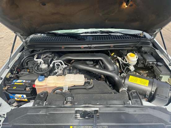 FORD-F-250-3.9 XLT MAX POWER 4X4 CS DIESEL 2P MANUAL FORD-F-250-2006