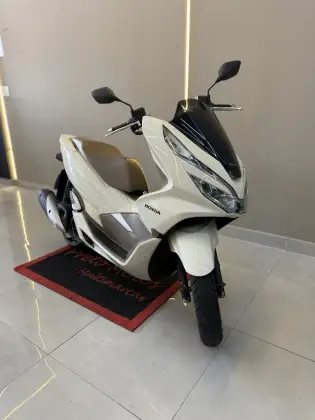 HONDA PCX DLX 