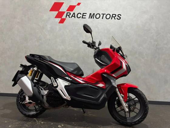 HONDA ADV 