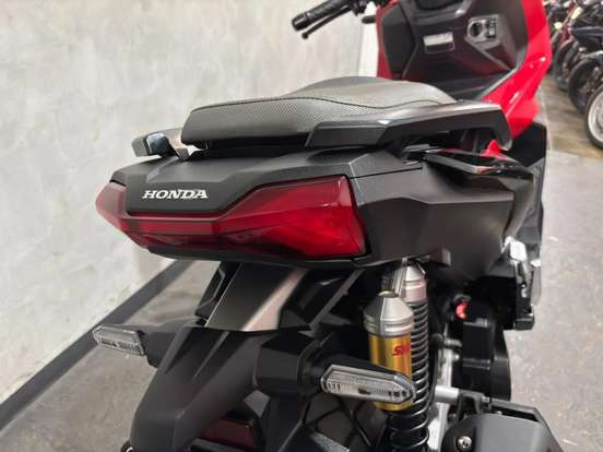 HONDA-ADV-2021