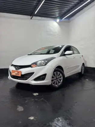 HYUNDAI HB20 1.6 COMFORT PLUS 16V FLEX 4P MANUAL