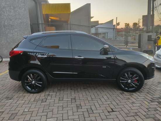HYUNDAI-IX35-2.0 MPI 4X2 16V FLEX 4P AUTOMÁTICO HYUNDAI-IX35-2011