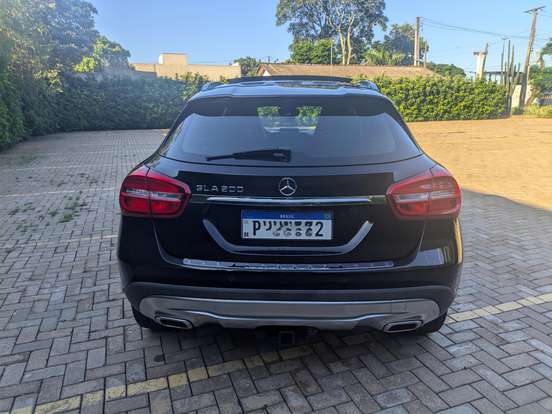 MERCEDES-BENZ-GLA 200-1.6 CGI ENDURO 16V TURBO FLEX 4P AUTOMÁTICO MERCEDES-BENZ-GLA 200-2016