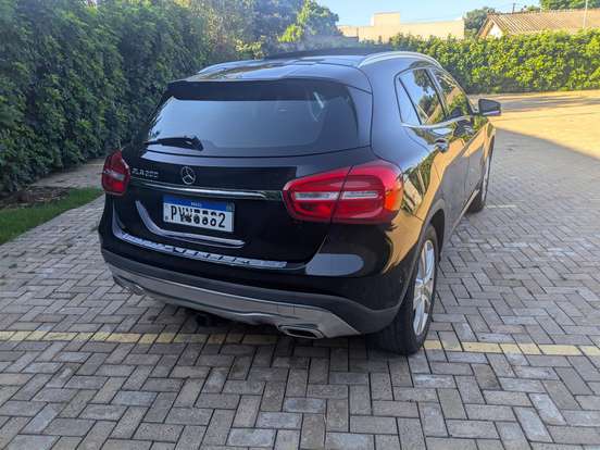 MERCEDES-BENZ-GLA 200-1.6 CGI ENDURO 16V TURBO FLEX 4P AUTOMÁTICO MERCEDES-BENZ-GLA 200-2016