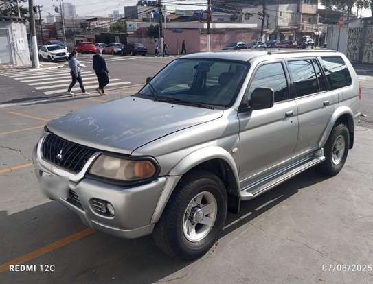 MITSUBISHI-PAJERO-2001