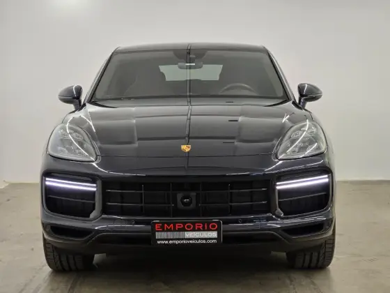 PORSCHE CAYENNE 4.0 V8 GASOLINA TURBO COUPÉ AWD TIPTRONIC S