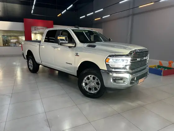 RAM 2500 6.7 I6 TURBO DIESEL LARAMIE CD 4X4 AUTOMÁTICO RAM 2500 6.7 I6 TURBO DIESEL LARAMIE CD 4X4 AUTOMÁTICO