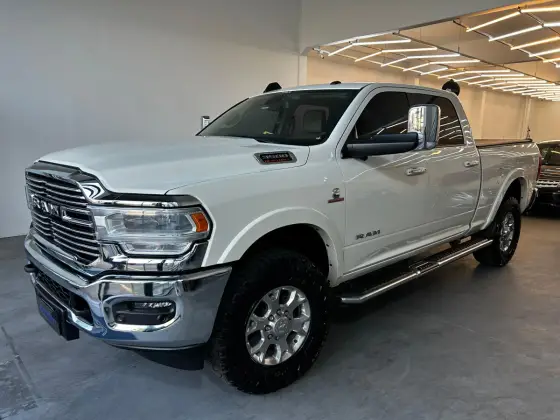 RAM 3500 6.7 I6 TURBO DIESEL LARAMIE CD 4X4 AUTOMÁTICO