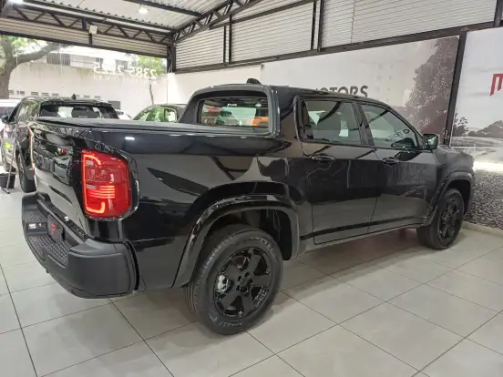 RAM-RAMPAGE-2.2 TURBO DIESEL LARAMIE 4X4 AUTOMÁTICO RAM-RAMPAGE-2025